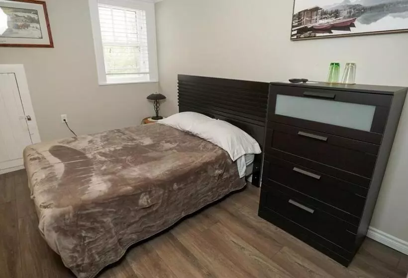 Retkeilymaja North Rustico Bed And Breakfast