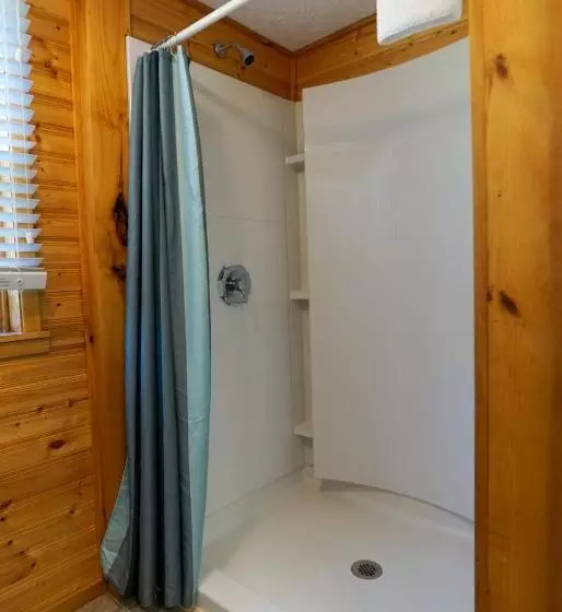 Retkeilymaja North Rustico Bed And Breakfast