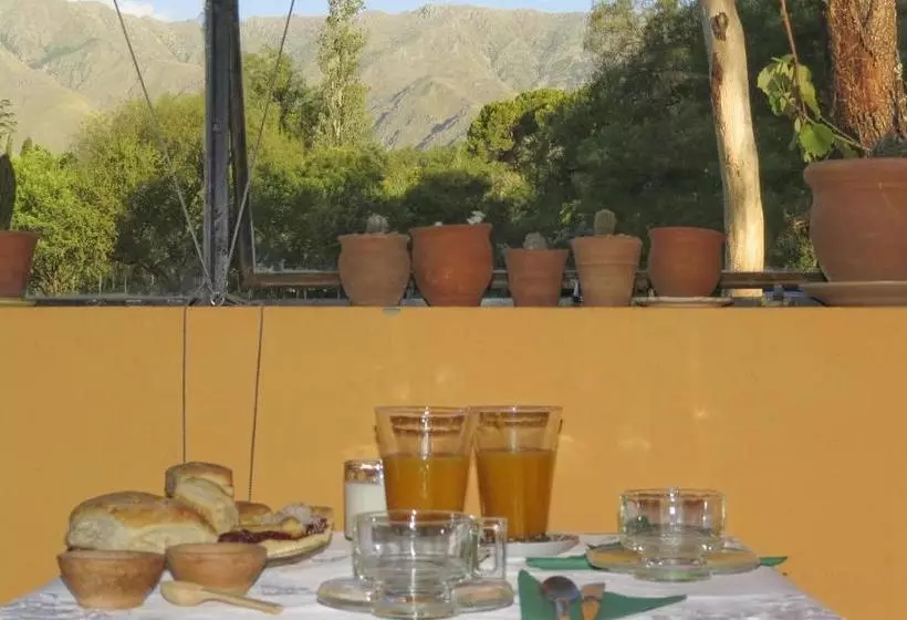 Retkeilymaja Posada Villapancha B&b