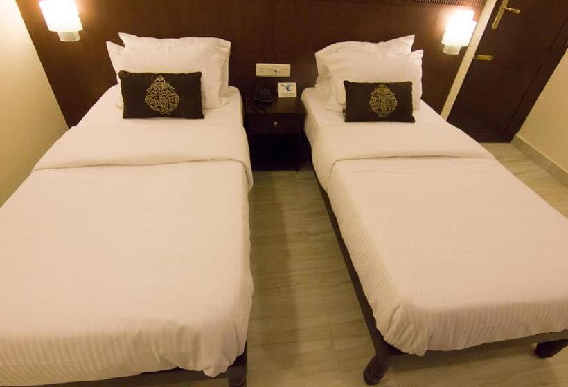 Cloud Nine Serviced Apartments