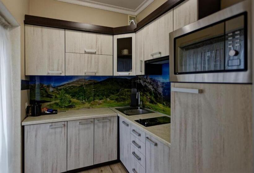 Marmaros Apart Hotel & Spa