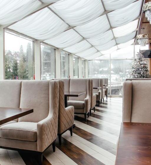 Marmaros Apart Hotel & Spa