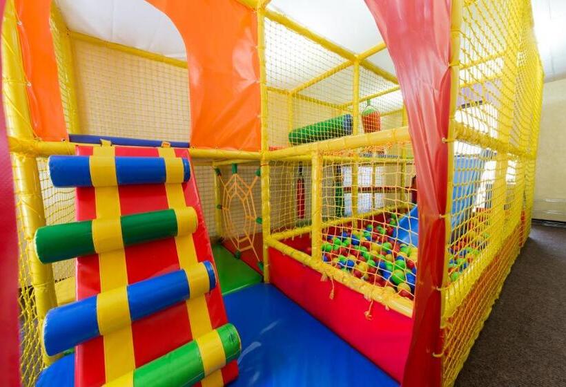 Marmaros Apart Hotel & Spa