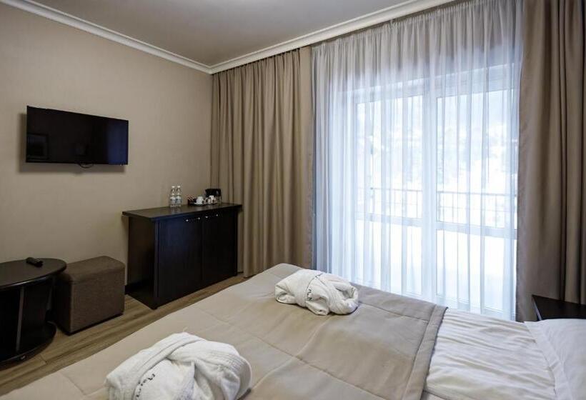 Marmaros Apart Hotel & Spa