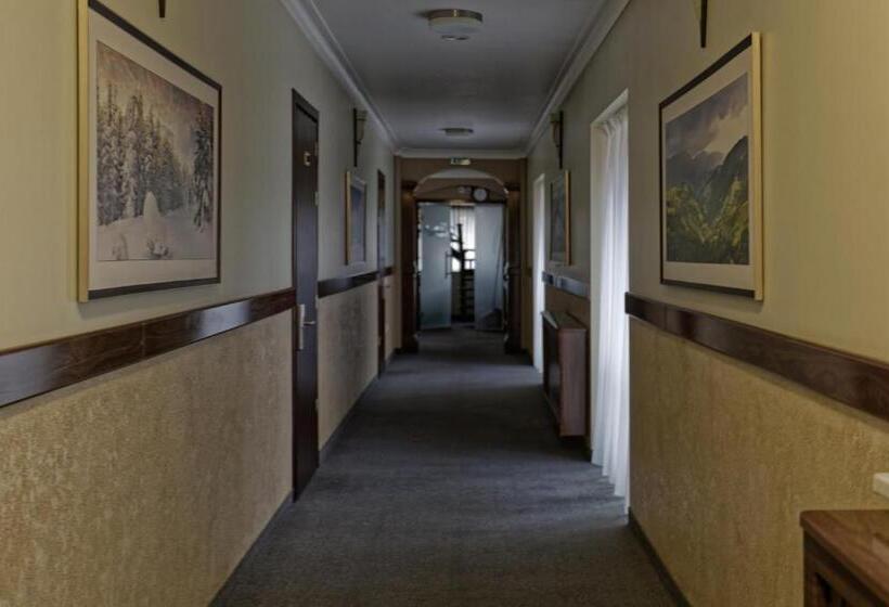 Marmaros Apart Hotel & Spa