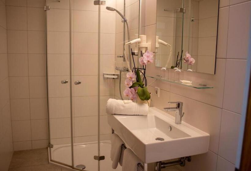 ペンション Gasthaus überfuhr