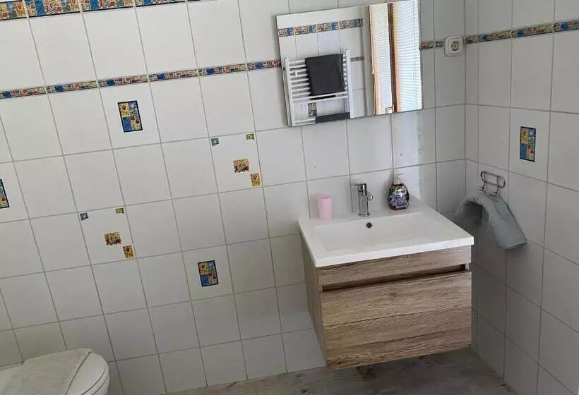 Majatalo Gimi Vendégház