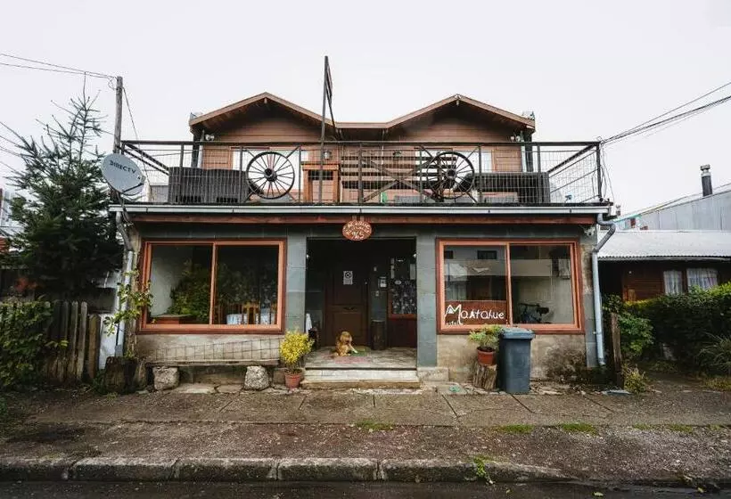 ペンション Hostal Maitahue