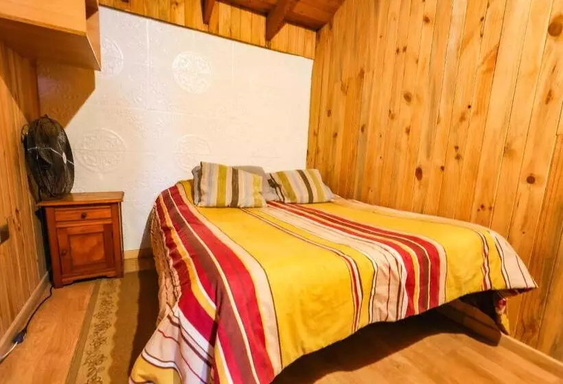 ペンション Hostal Maitahue