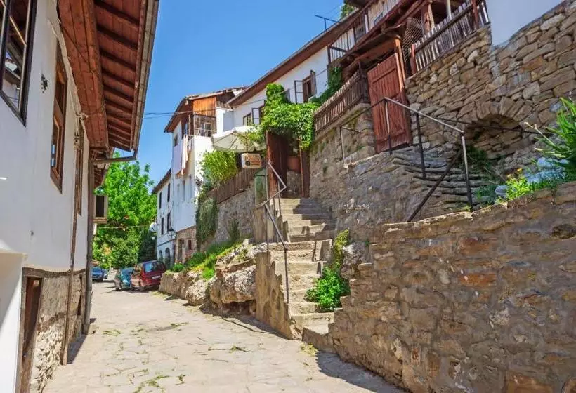 پانسیون Hostel Pashov