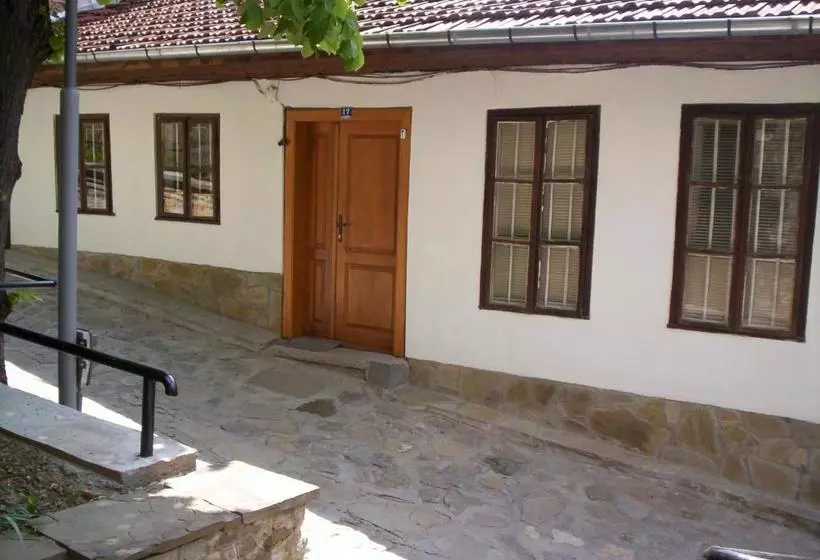 پانسیون Hostel Pashov