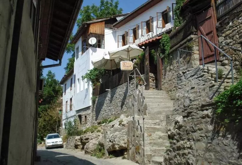 پانسیون Hostel Pashov