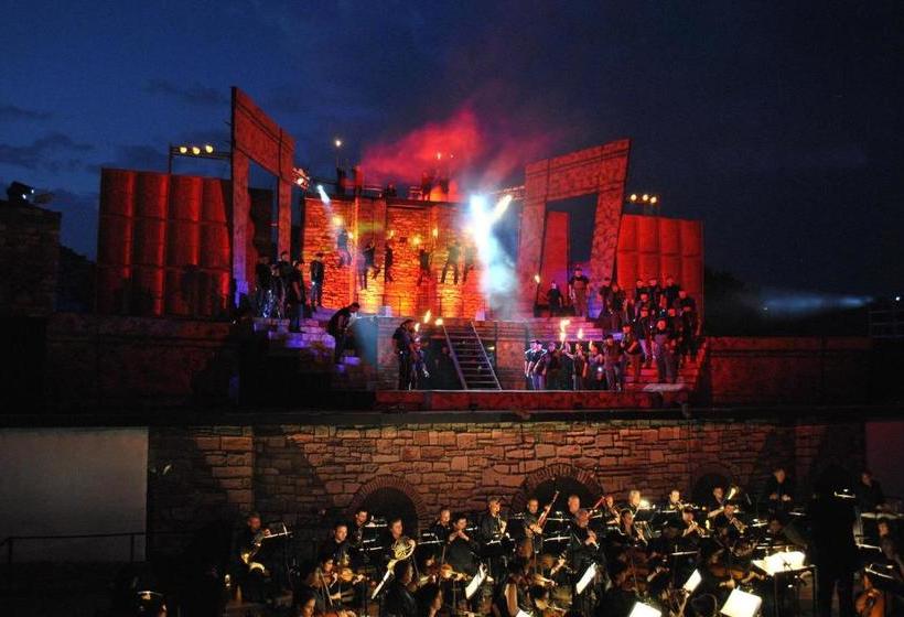 膳宿费 Hostel Pashov