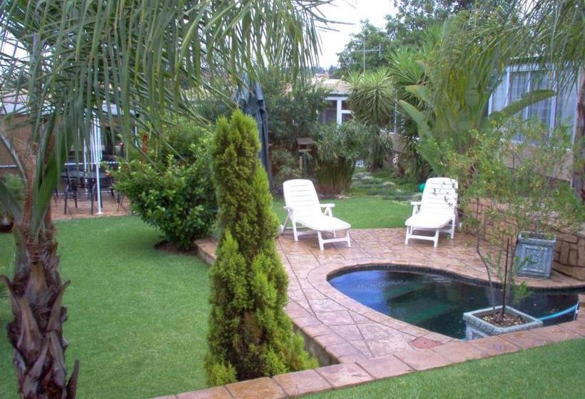 ペンション Lala Nathi Guest House & Self Catering