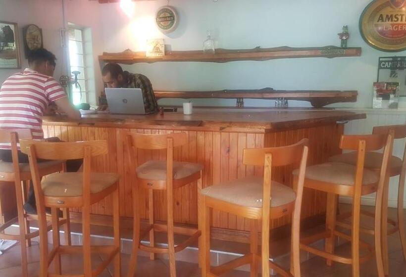 ペンション Lala Nathi Guest House & Self Catering