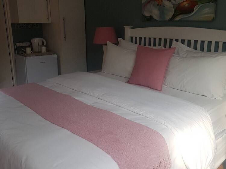 ペンション Lala Nathi Guest House & Self Catering