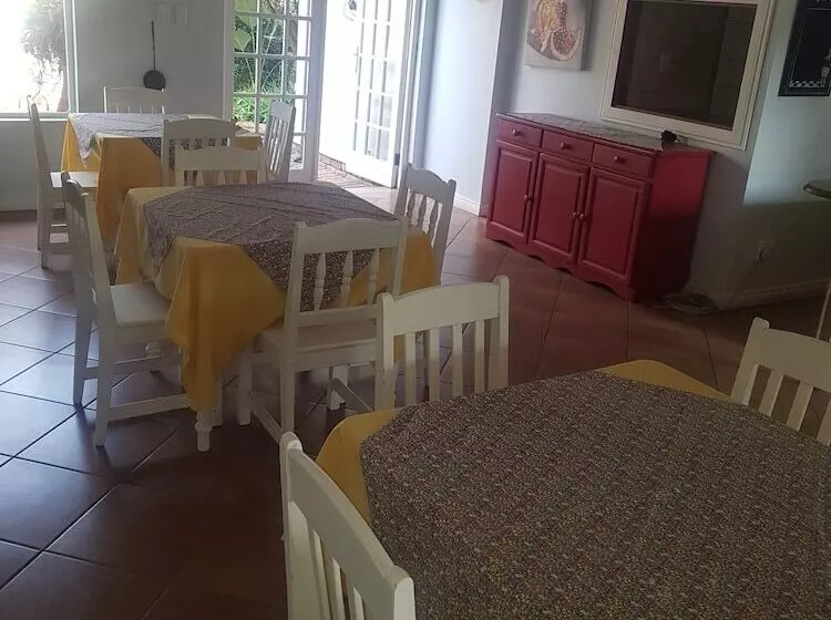 Majatalo Lala Nathi Guest House & Self Catering