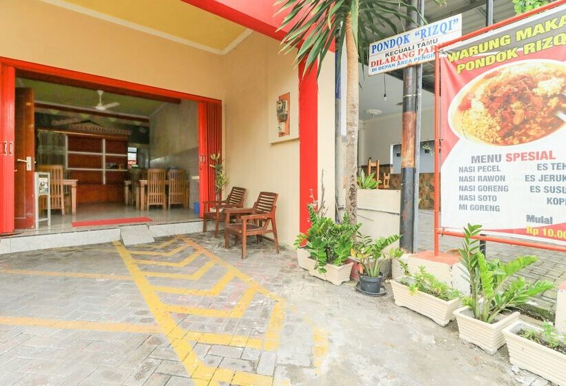 膳宿费 Penginapan Pondok Rizqi Syariah