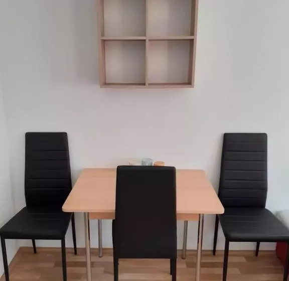 Majatalo Penzion Fontána