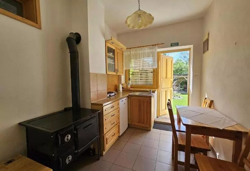 Majatalo Penzion Pod Krivanom