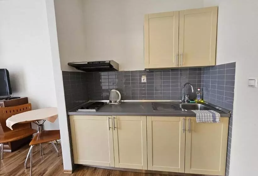 Majatalo Penzion Pod Krivanom