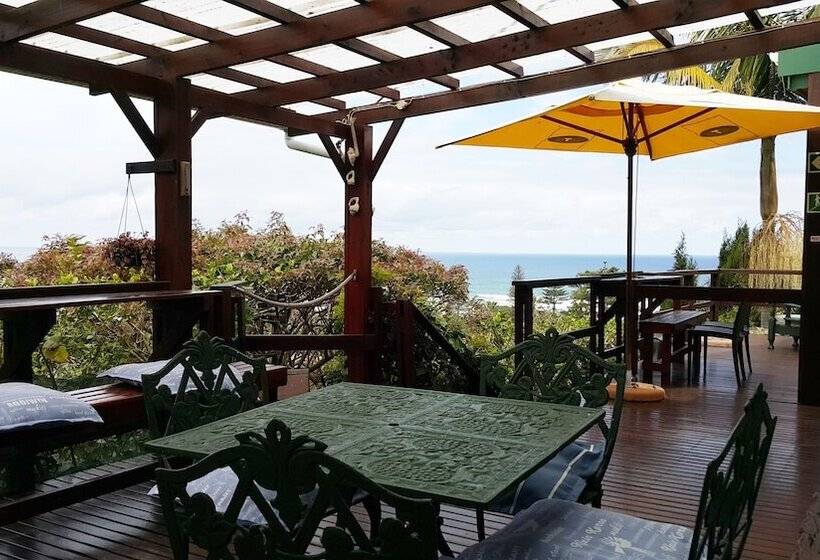 פנסיון The Tops