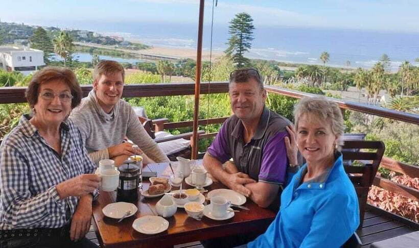 פנסיון The Tops