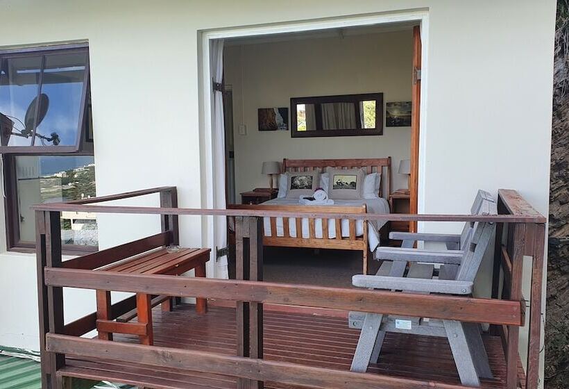 פנסיון The Tops