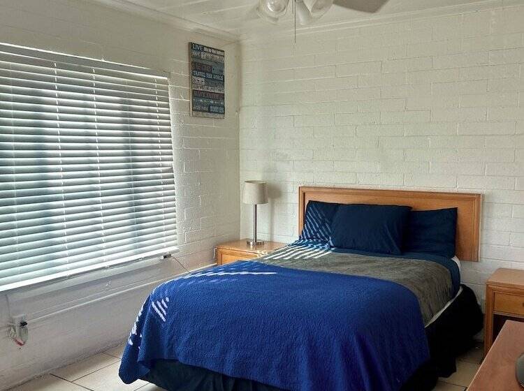 Общежитие Oceana Boutique