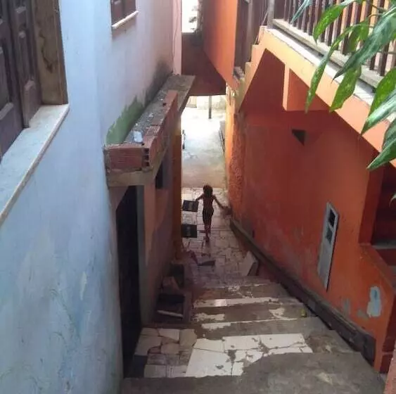 Hostel Freedive Inn
