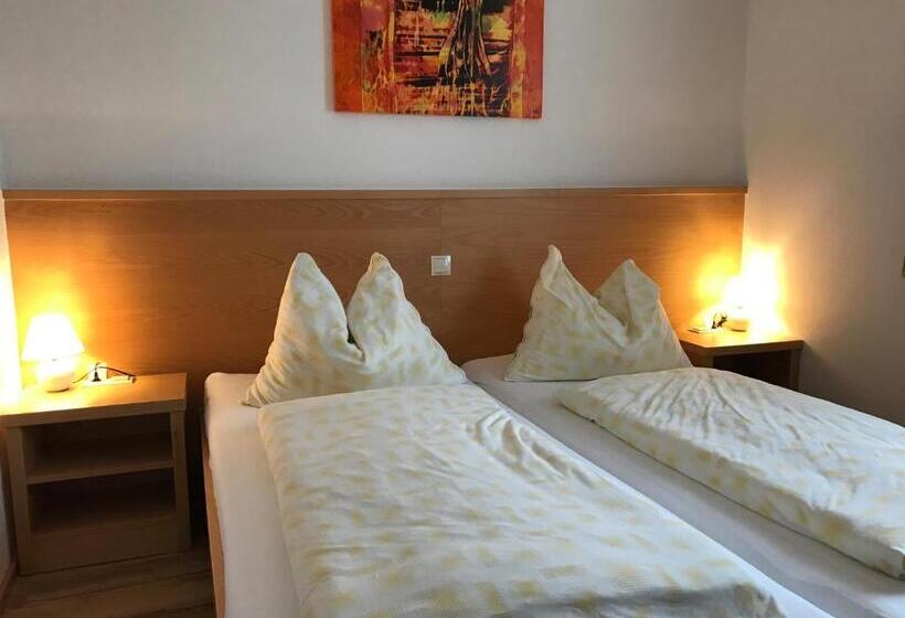 Отель Vogelhubergut Familie Scherleithner