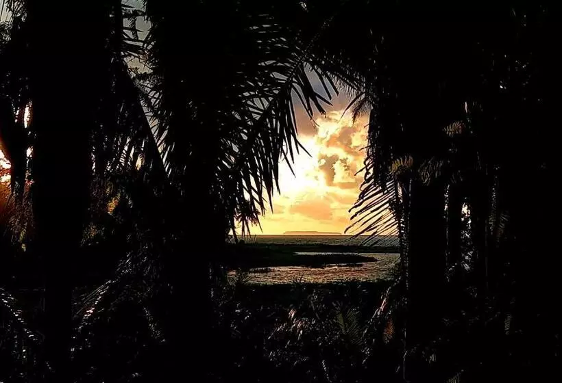 ペンション Encanto Lodge