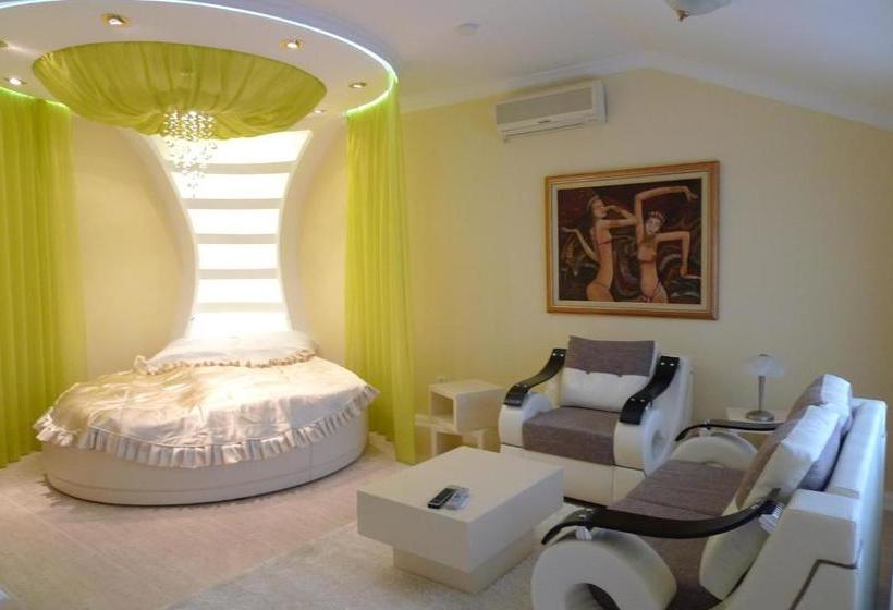 پانسیون Guest House Perla