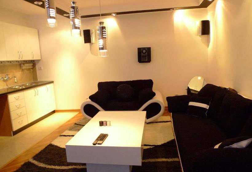 پانسیون Guest House Perla