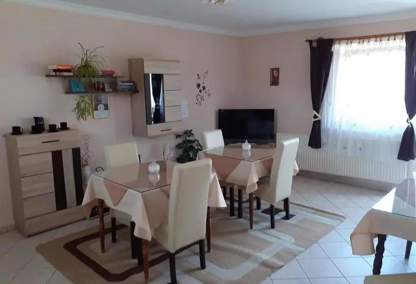 Majatalo Hajnalka Vendégház