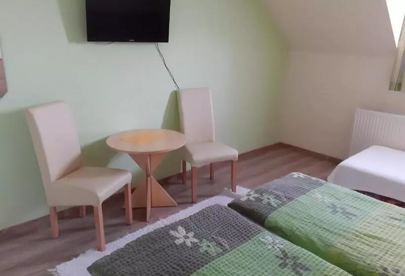 Majatalo Hajnalka Vendégház