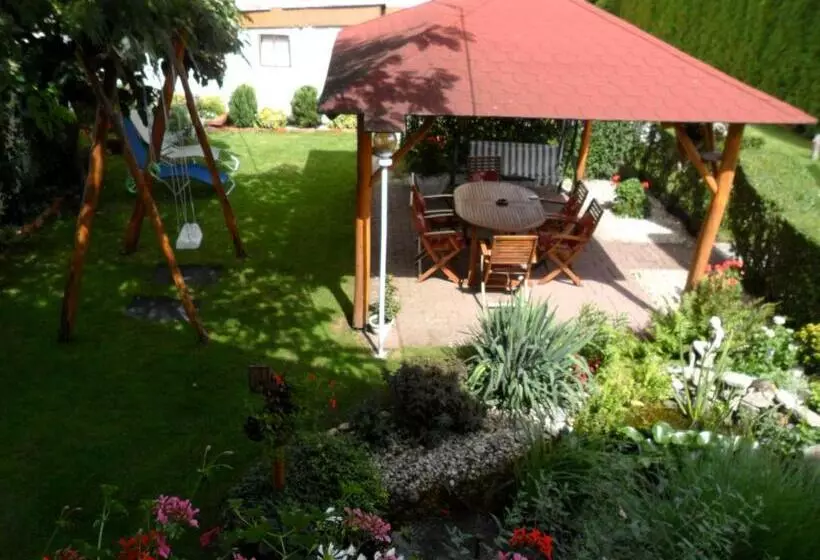 Majatalo Hajnalka Vendégház