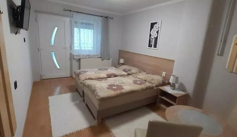 Majatalo Hajnalka Vendégház