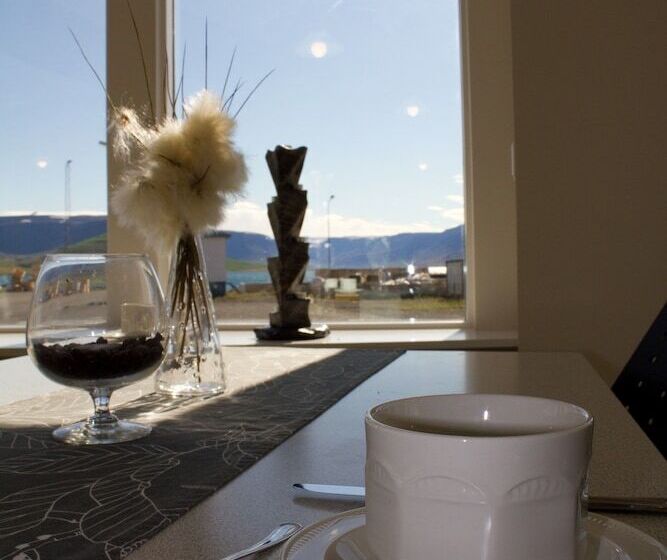 پانسیون Hótel Sandafell