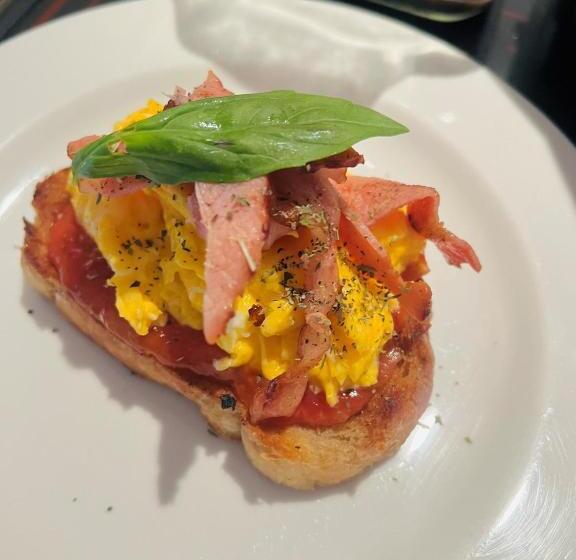 Pensió Sir Roys Guest House