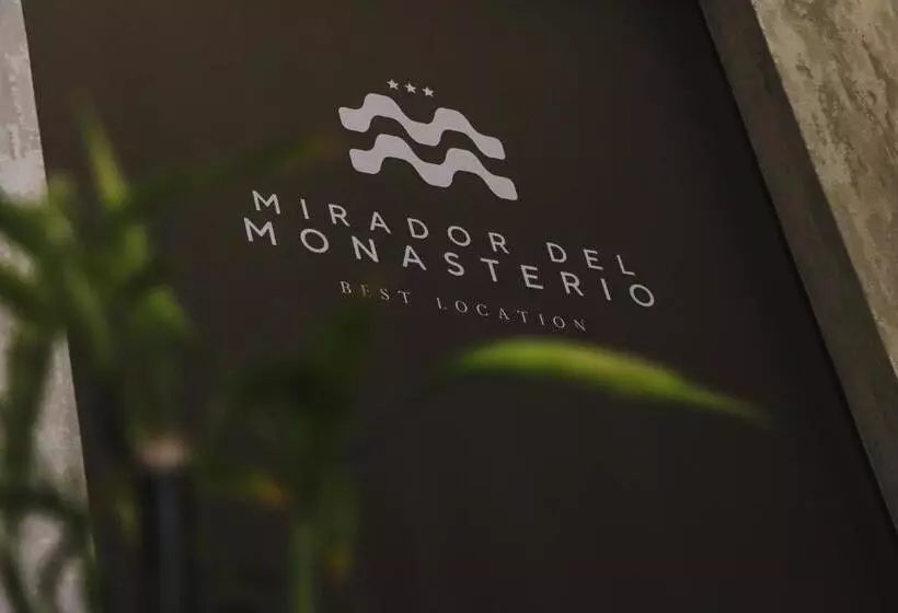 ユースホステル Mirador Del Monasterio