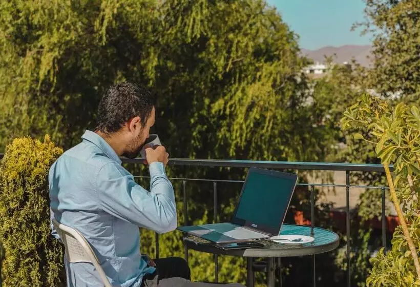 ユースホステル Mirador Del Monasterio