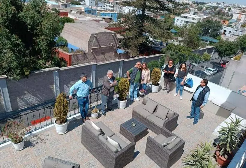 ユースホステル Mirador Del Monasterio