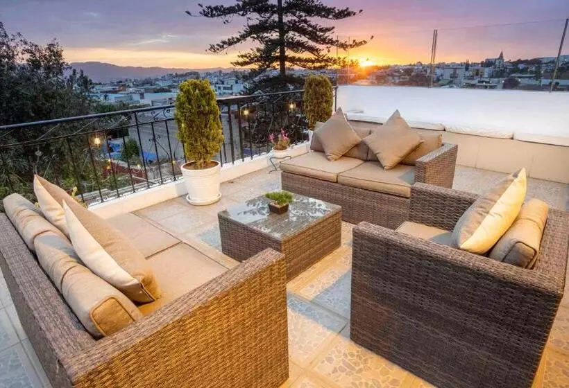 ユースホステル Mirador Del Monasterio