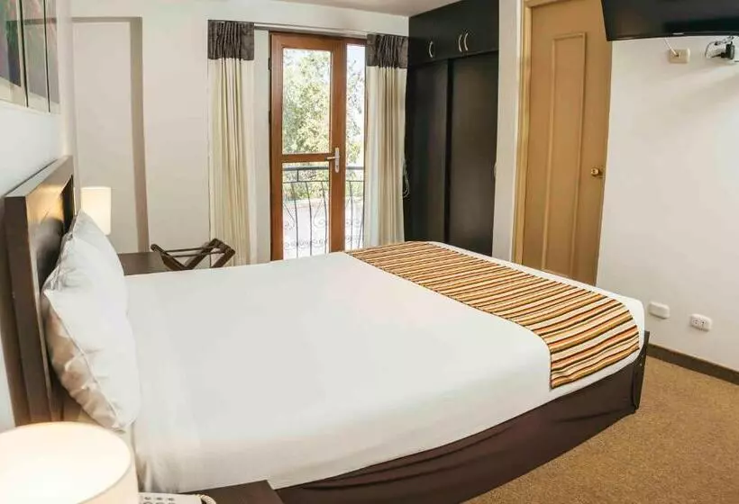 ユースホステル Mirador Del Monasterio