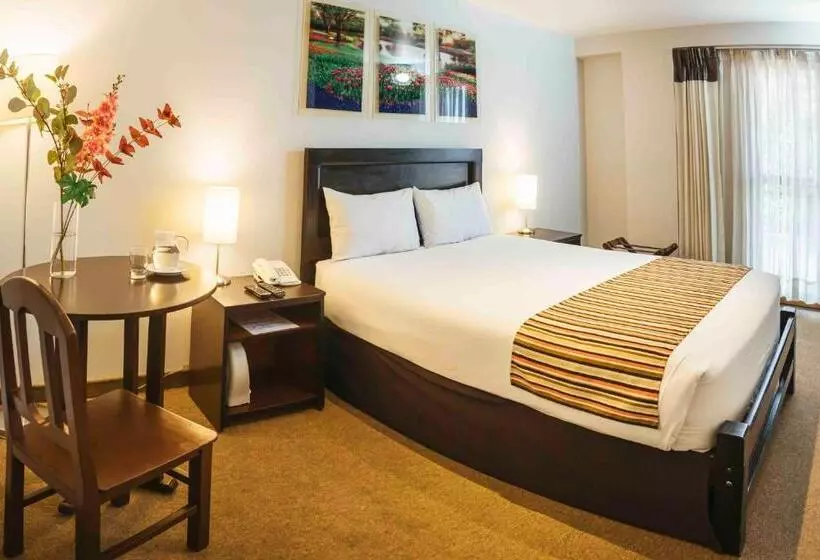 ユースホステル Mirador Del Monasterio