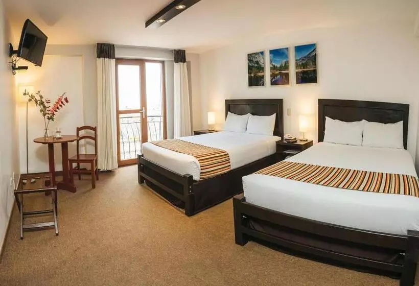 ユースホステル Mirador Del Monasterio