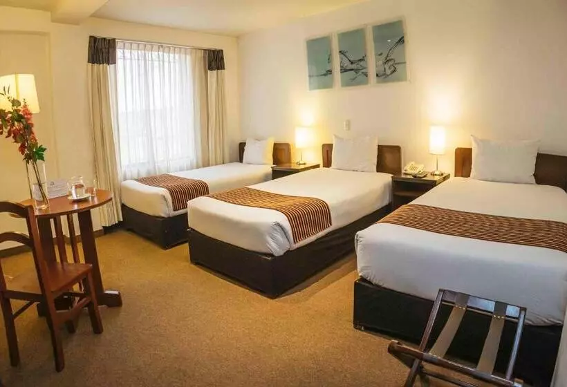 ユースホステル Mirador Del Monasterio