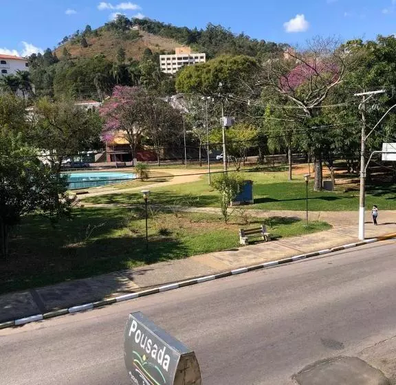 ユースホステル Pousada Das águas