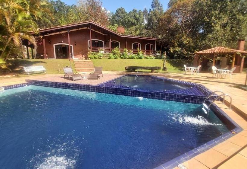 Hostel Refúgio Serra Negra